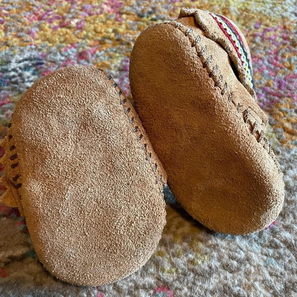 Vintage infant toddler minnetonka suede moccasins leather shoes sz 2
